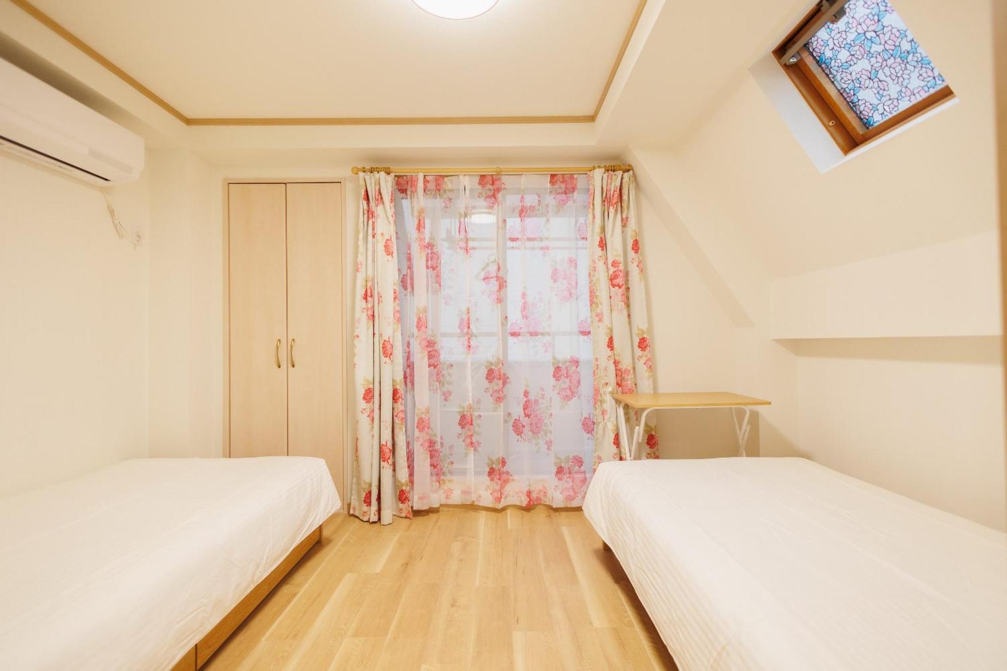 Hotaku Hotel Akihabara Токіо Номер фото