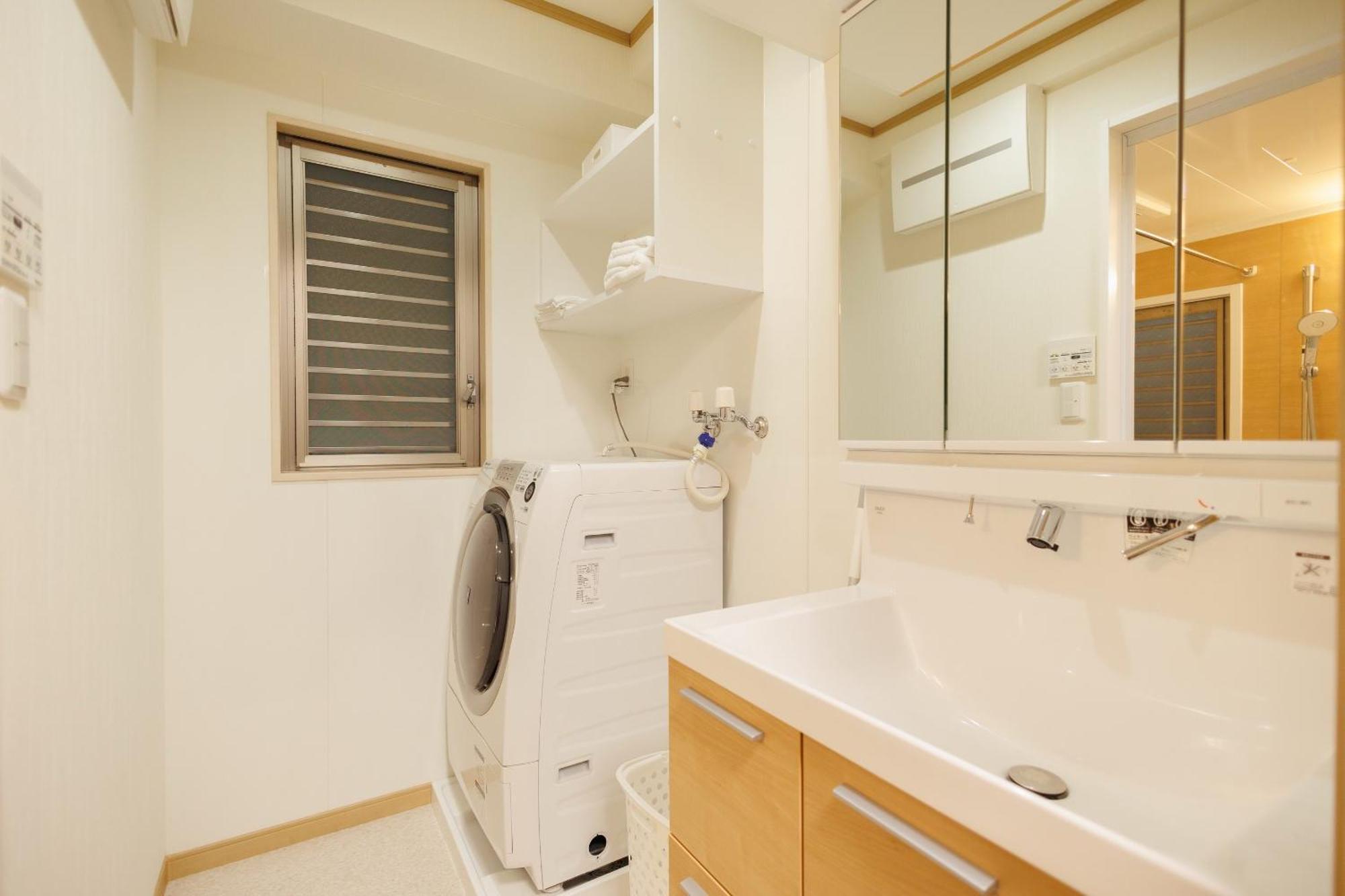 Hotaku Hotel Akihabara Токіо Екстер'єр фото