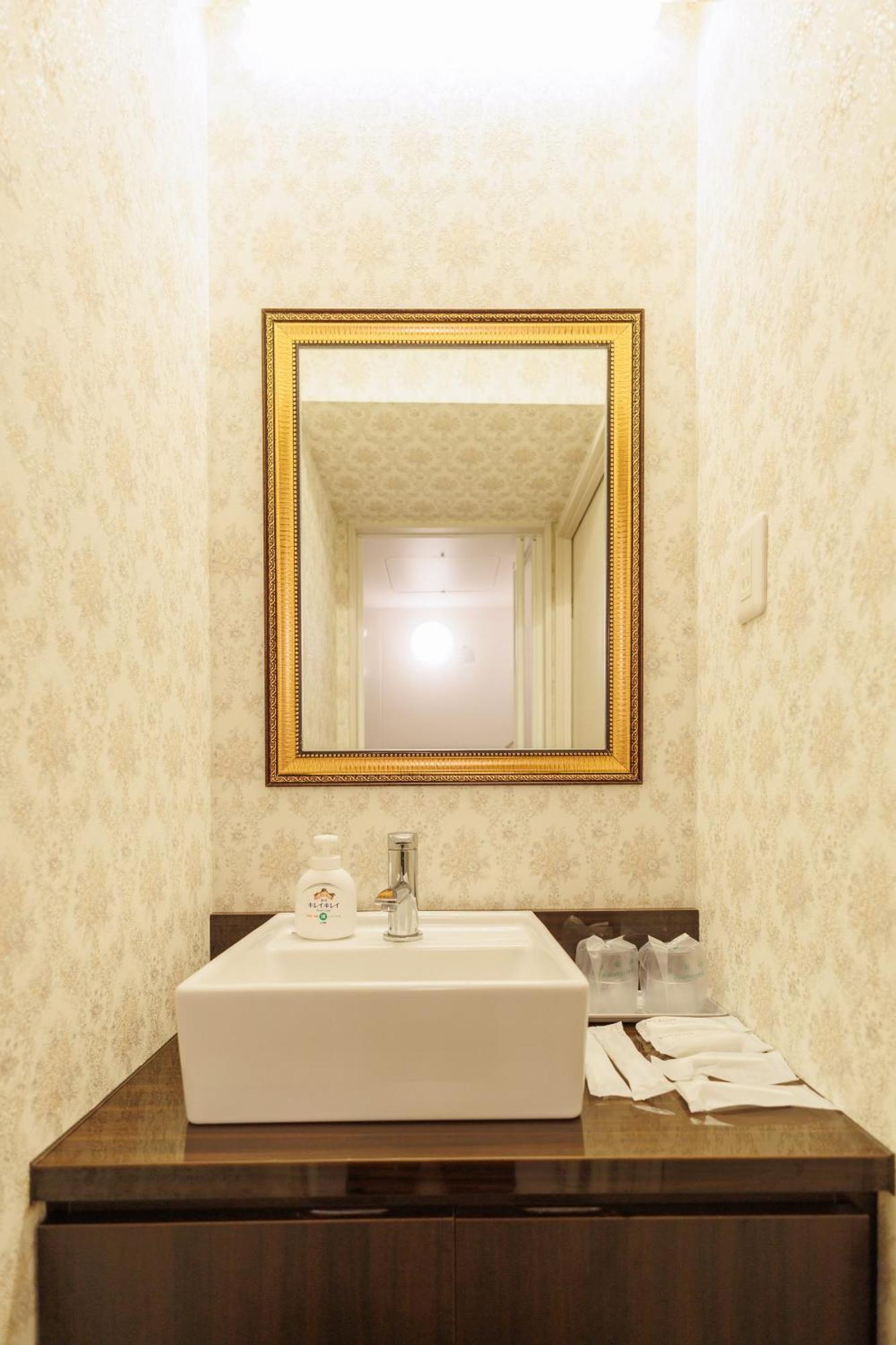 Hotaku Hotel Akihabara Токіо Екстер'єр фото
